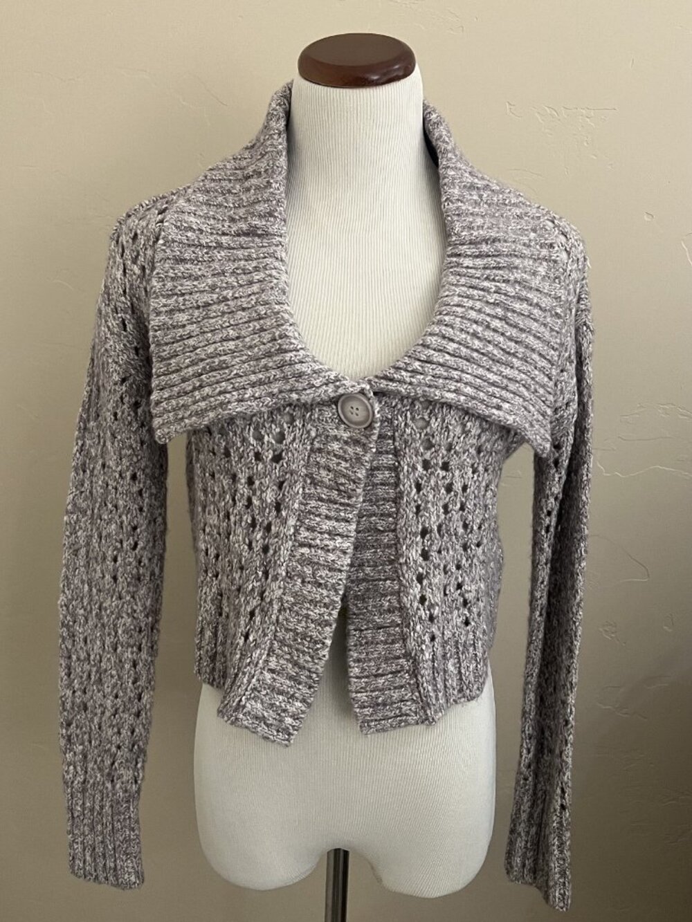 Kensie Women's Cropped Sweater Lilac Light Lavender, Size Small, New With Tag
